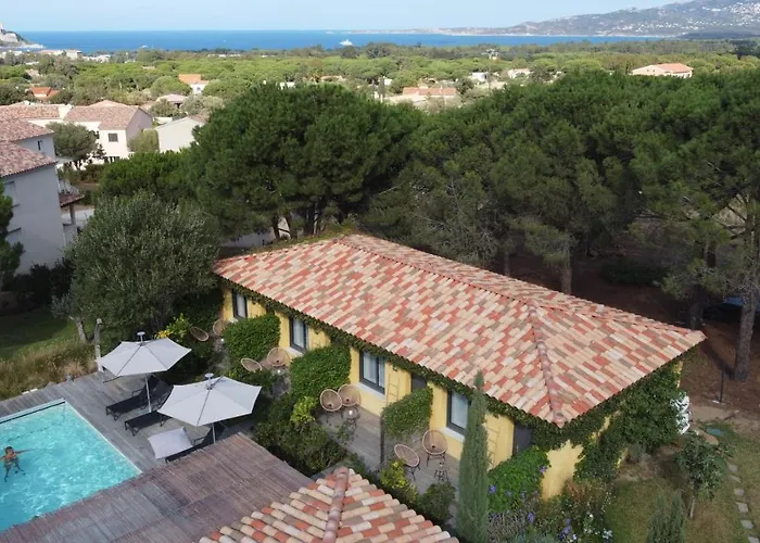 Villa Alivu Di Calvi
